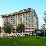 Hotel Almira Thermal & Convention Center 5*