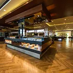 Hotel Almira Thermal & Convention Center