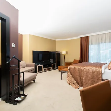 Almira Thermal & Convention Center Otel 5*