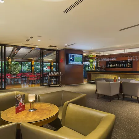 Almira Thermal & Convention Center מלון 5*