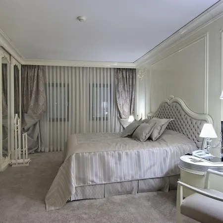 Almira Thermal & Convention Center מלון בורסה