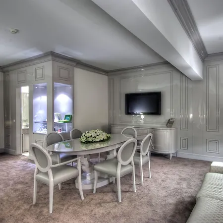 Almira Thermal & Convention Center מלון 5*