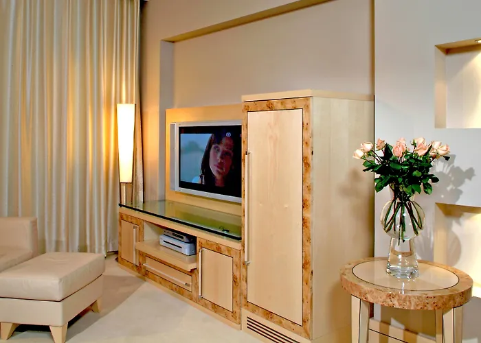 Almira Thermal & Convention Center