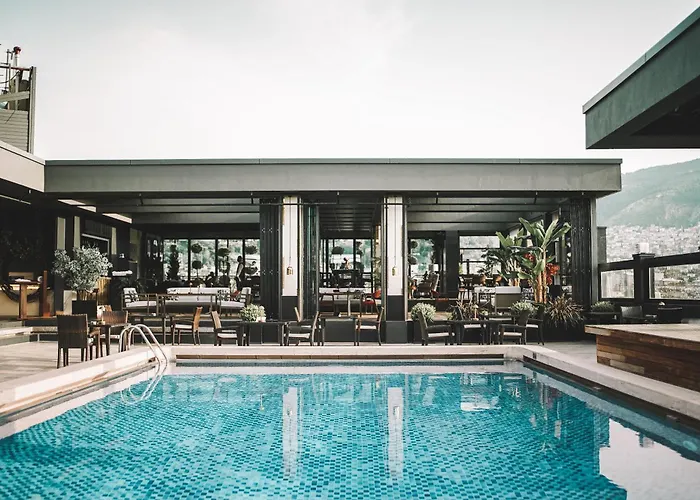 Hotel Almira Thermal & Convention Center 5*