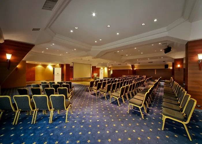 Almira Thermal & Convention Center Hotel