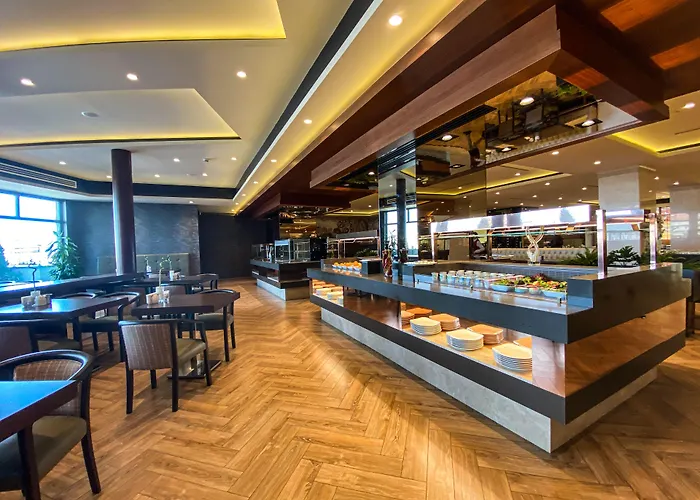 Almira Thermal & Convention Center 5*